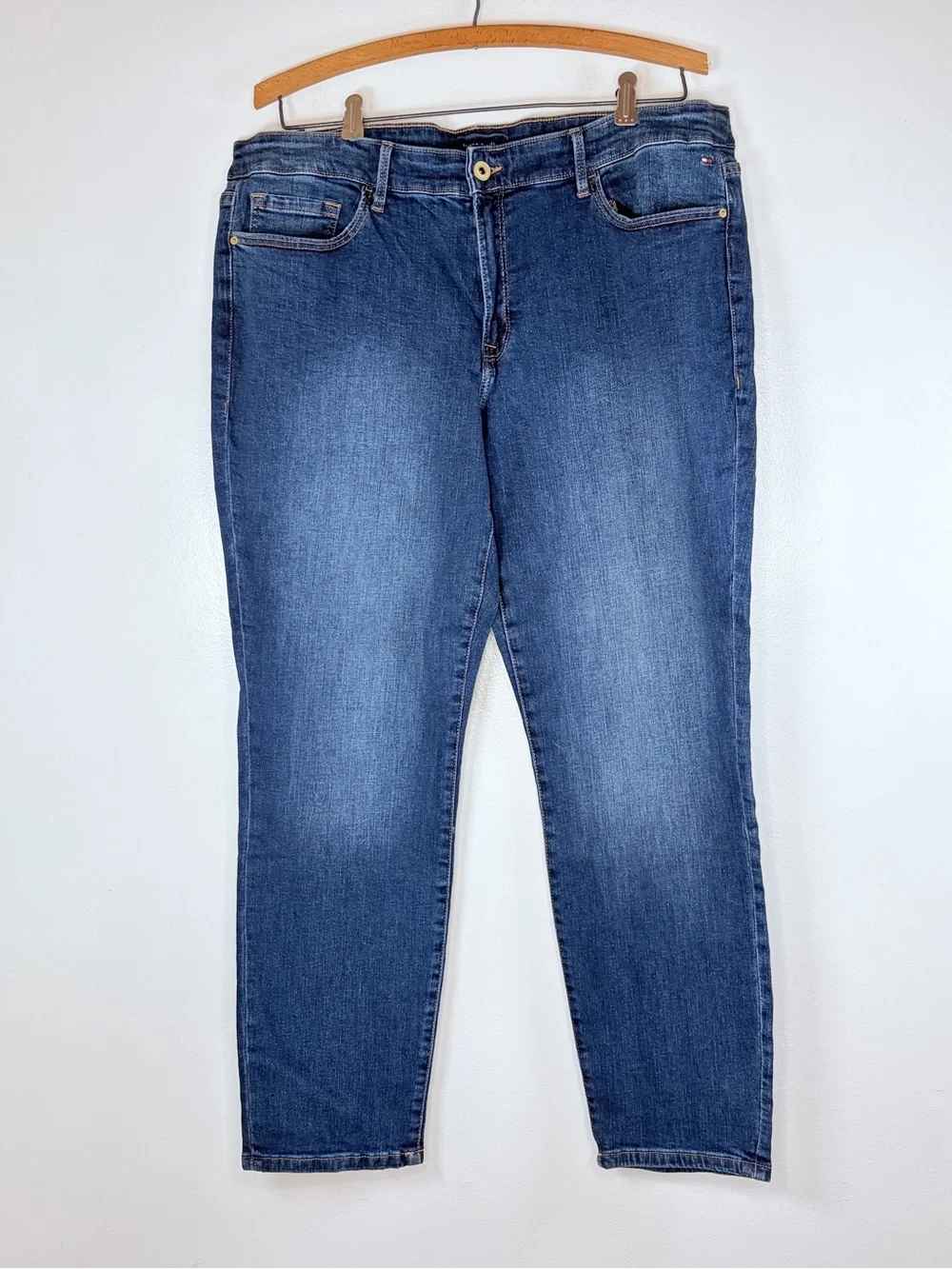Tommy Hilfiger Bright Blue Wash Ankle Jeans